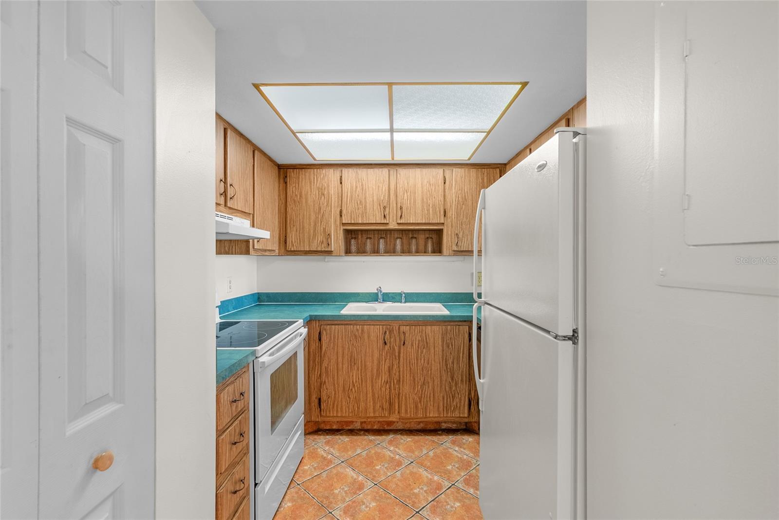 285 107TH AVE #408, TREASURE ISLAND, FL, 33706