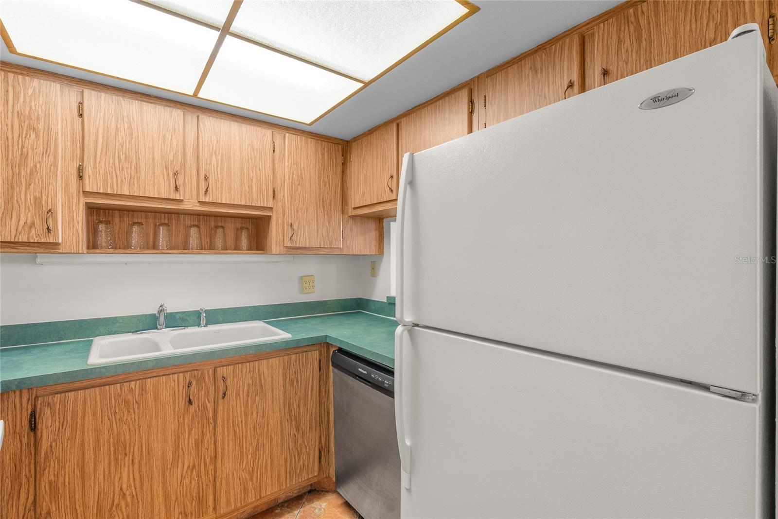 285 107TH AVE #408, TREASURE ISLAND, FL, 33706