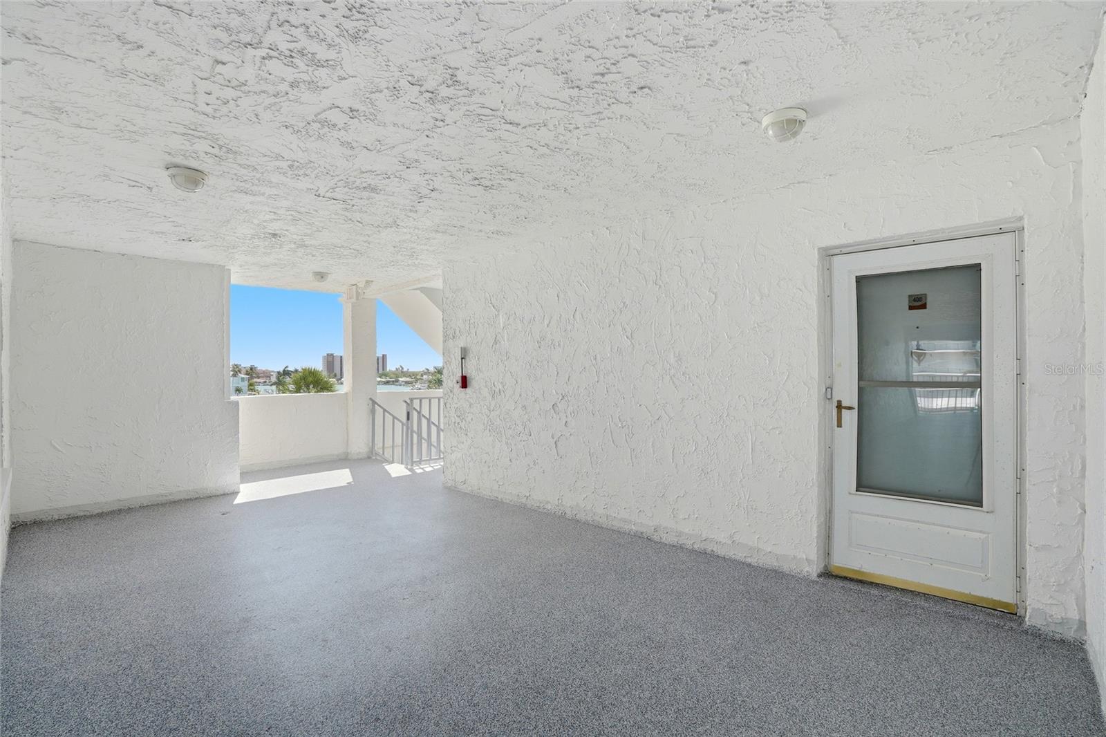 285 107TH AVE #408, TREASURE ISLAND, FL, 33706