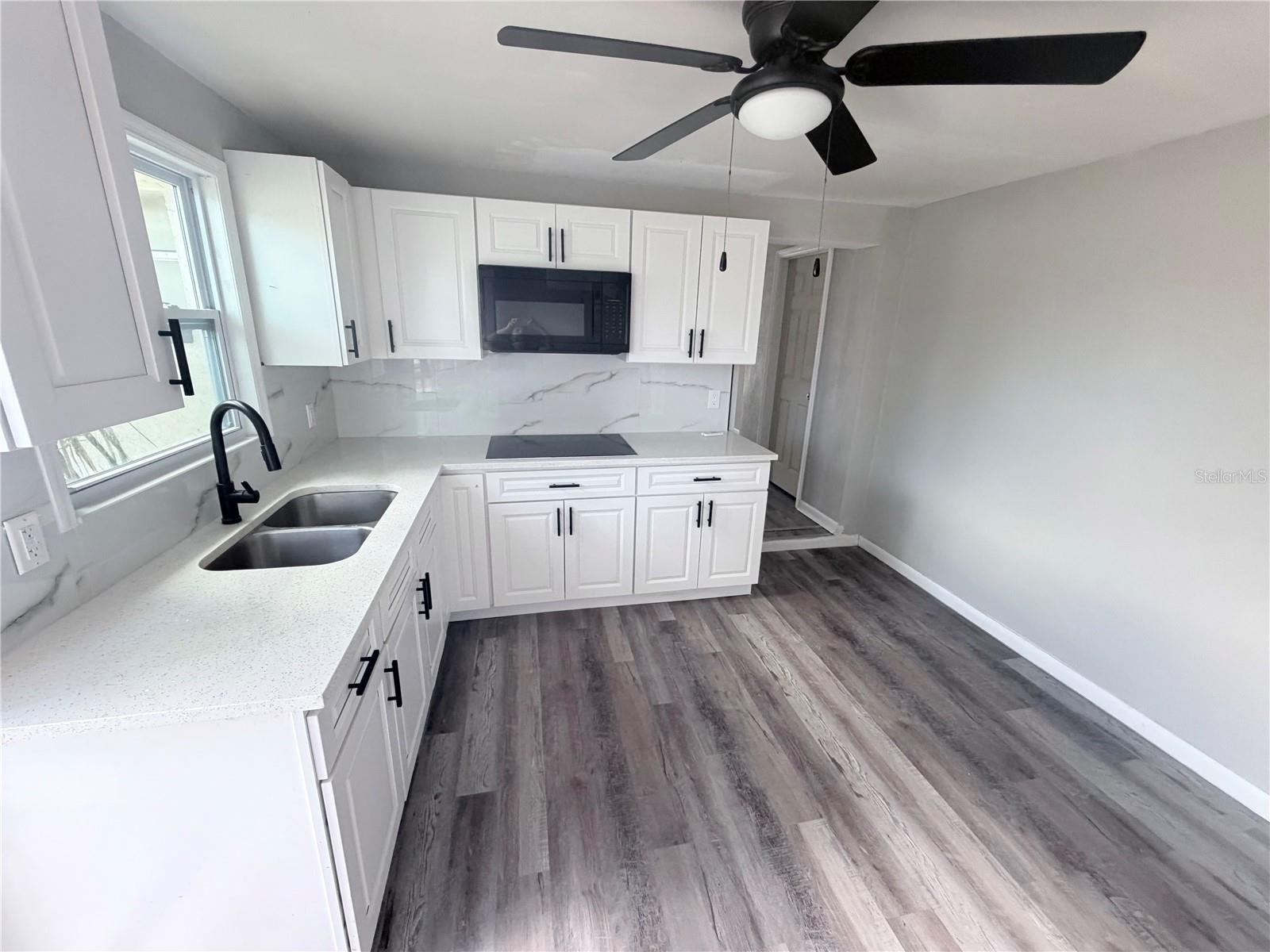 8923 CANDLEWICK LN, PORT RICHEY, FL, 34668