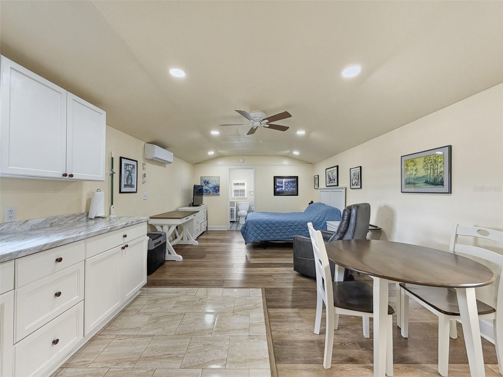 8423 E ZEPHYR WING CT, FLORAL CITY, FL, 34436