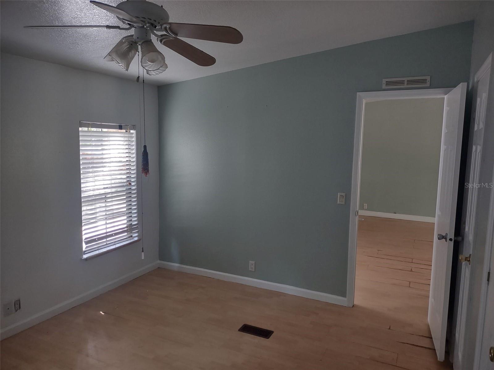 56508 BLUE CREEK RD, ASTOR, FL, 32102