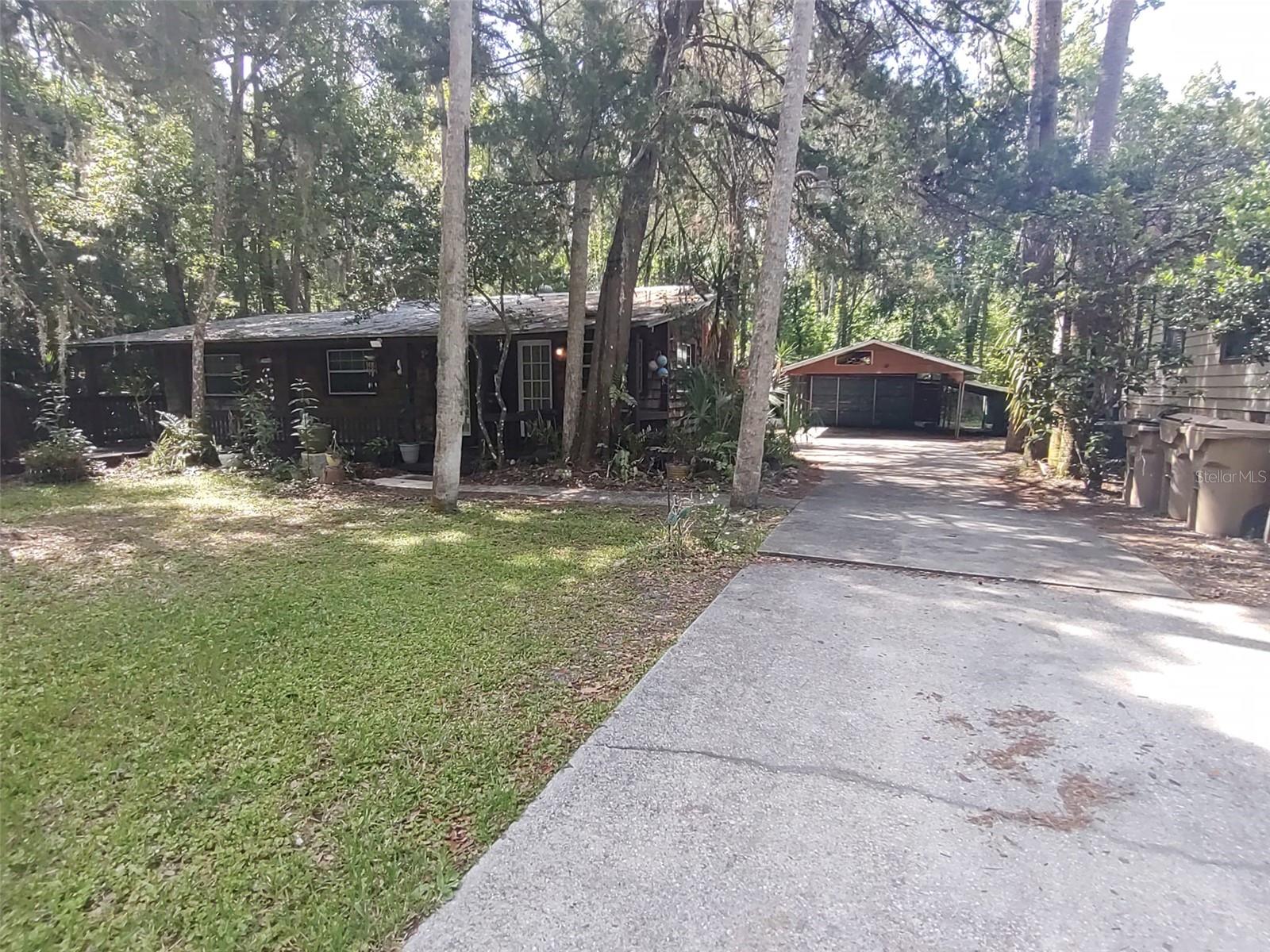 56508 BLUE CREEK RD, ASTOR, FL, 32102