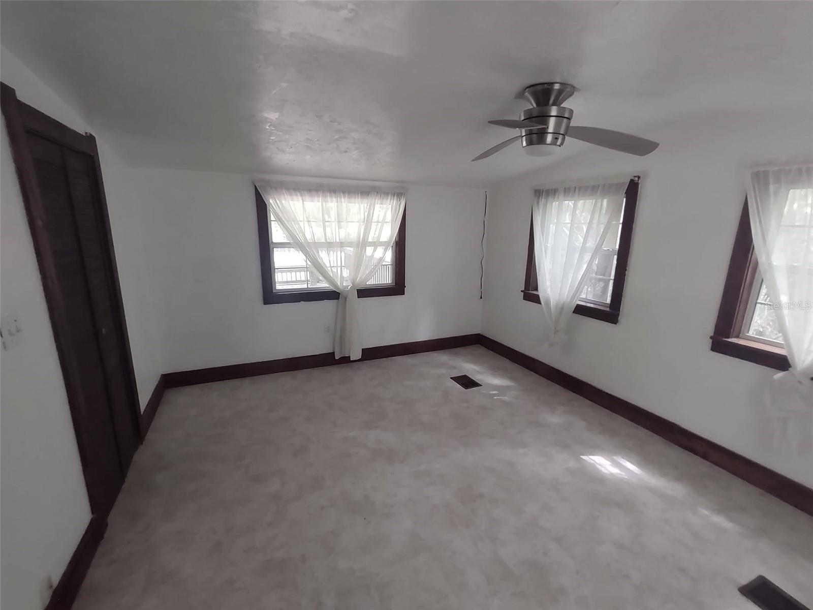 56508 BLUE CREEK RD, ASTOR, FL, 32102