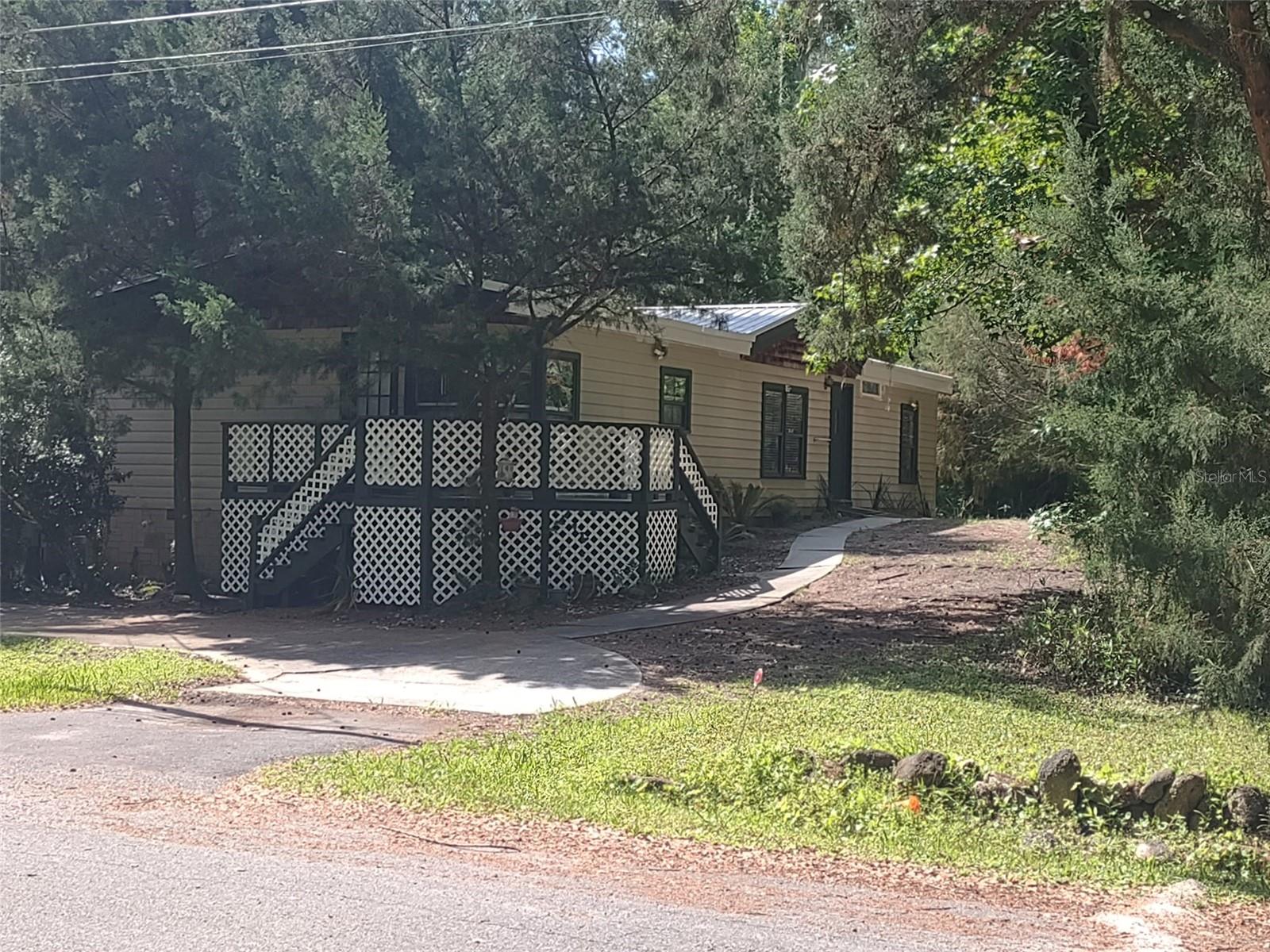 56508 BLUE CREEK RD, ASTOR, FL, 32102