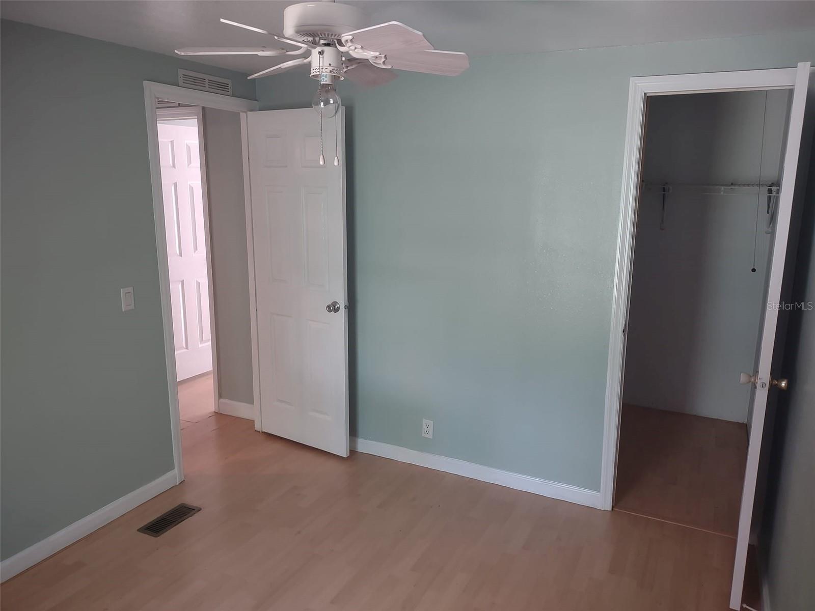 56508 BLUE CREEK RD, ASTOR, FL, 32102