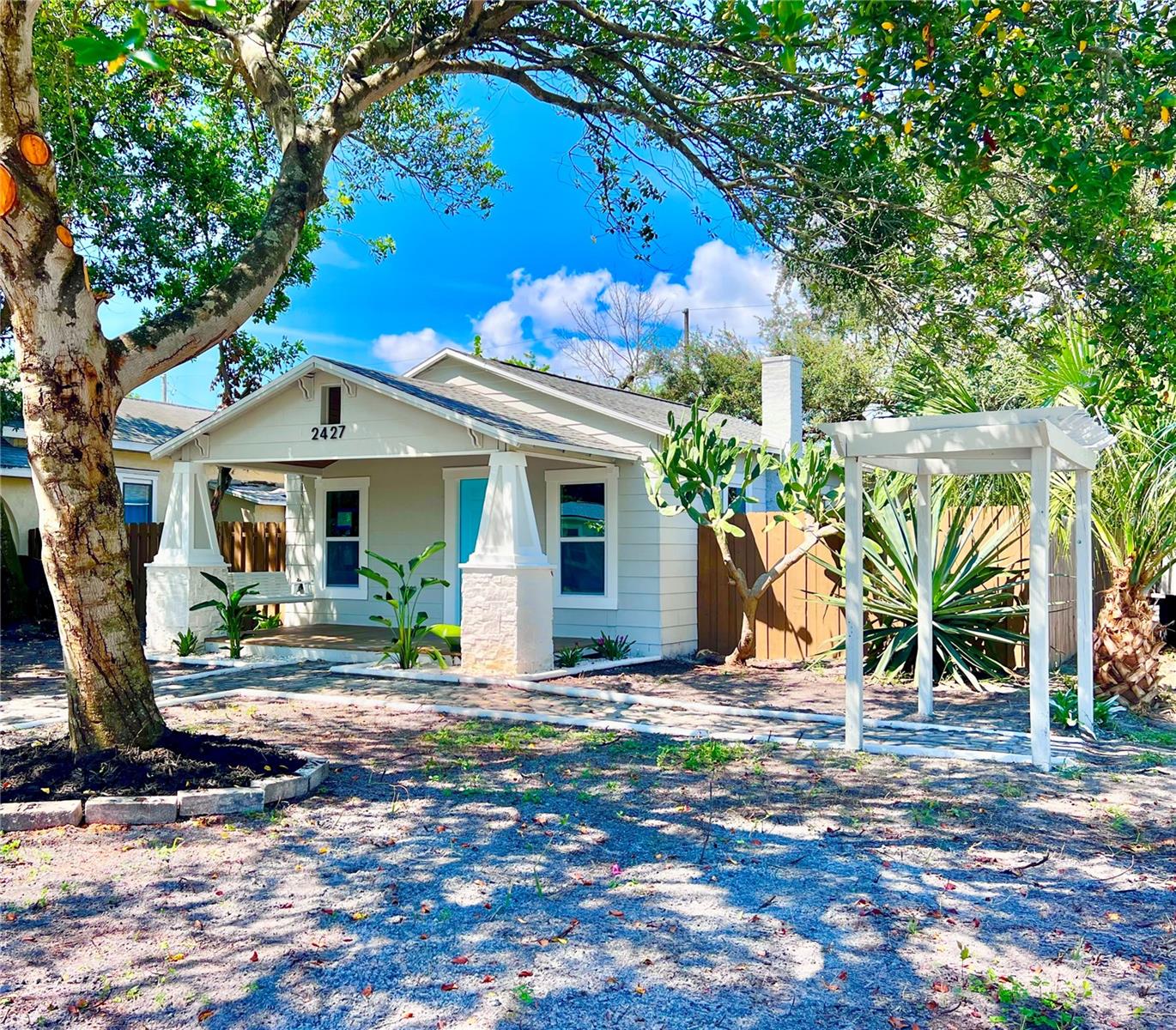 2427 32ND AVE N, ST PETERSBURG, FL, 33713