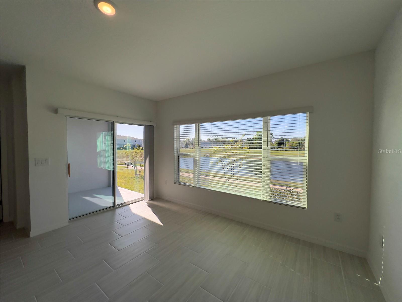 490 THOMPSON VILLAGE AVE, APOPKA, FL, 32703