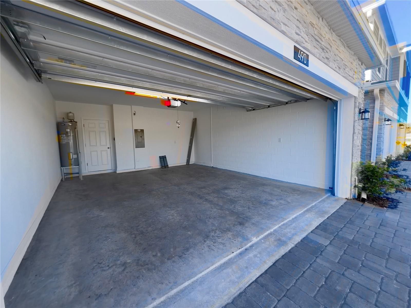 490 THOMPSON VILLAGE AVE, APOPKA, FL, 32703