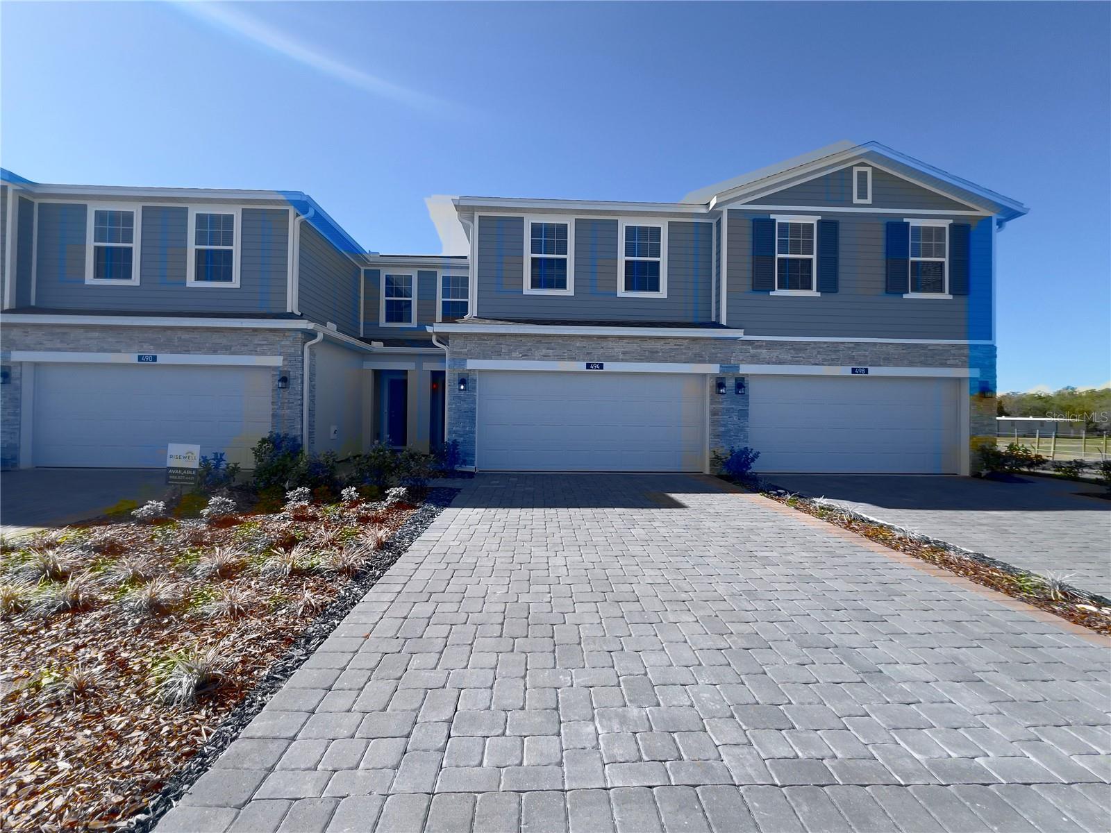 490 THOMPSON VILLAGE AVE, APOPKA, FL, 32703