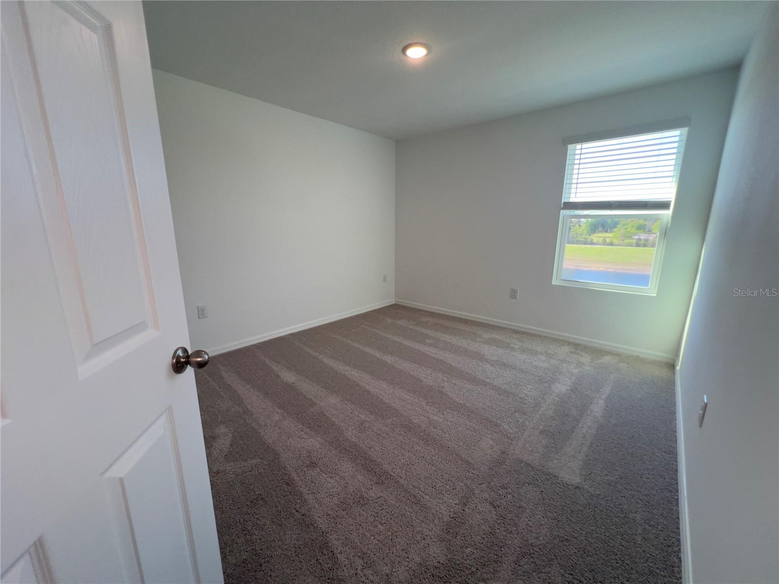 490 THOMPSON VILLAGE AVE, APOPKA, FL, 32703