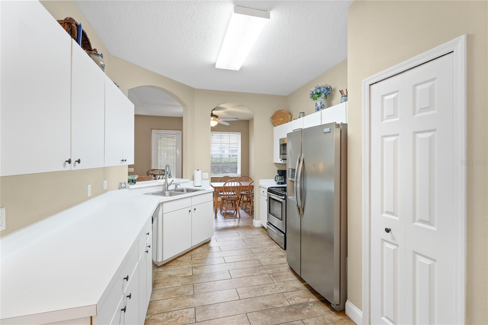 6216 ROSEFINCH CT #102, LAKEWOOD RANCH, FL, 34202