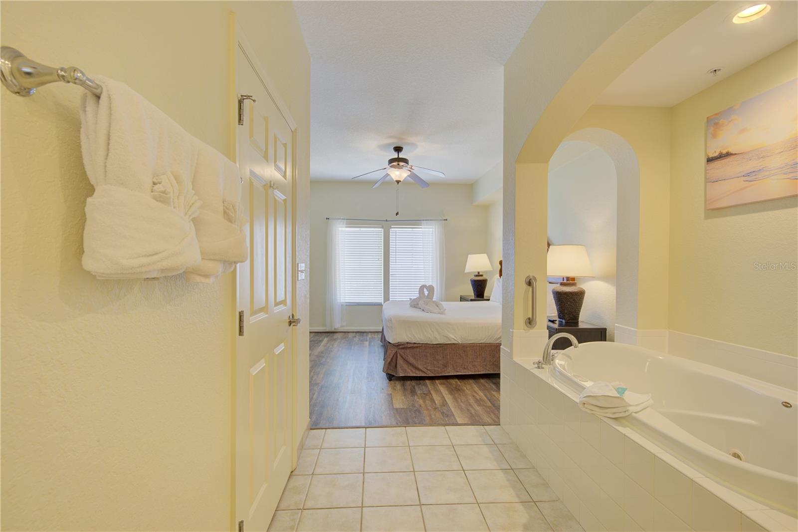 8101 RESORT VILLAGE DR #31101, ORLANDO, FL, 32821