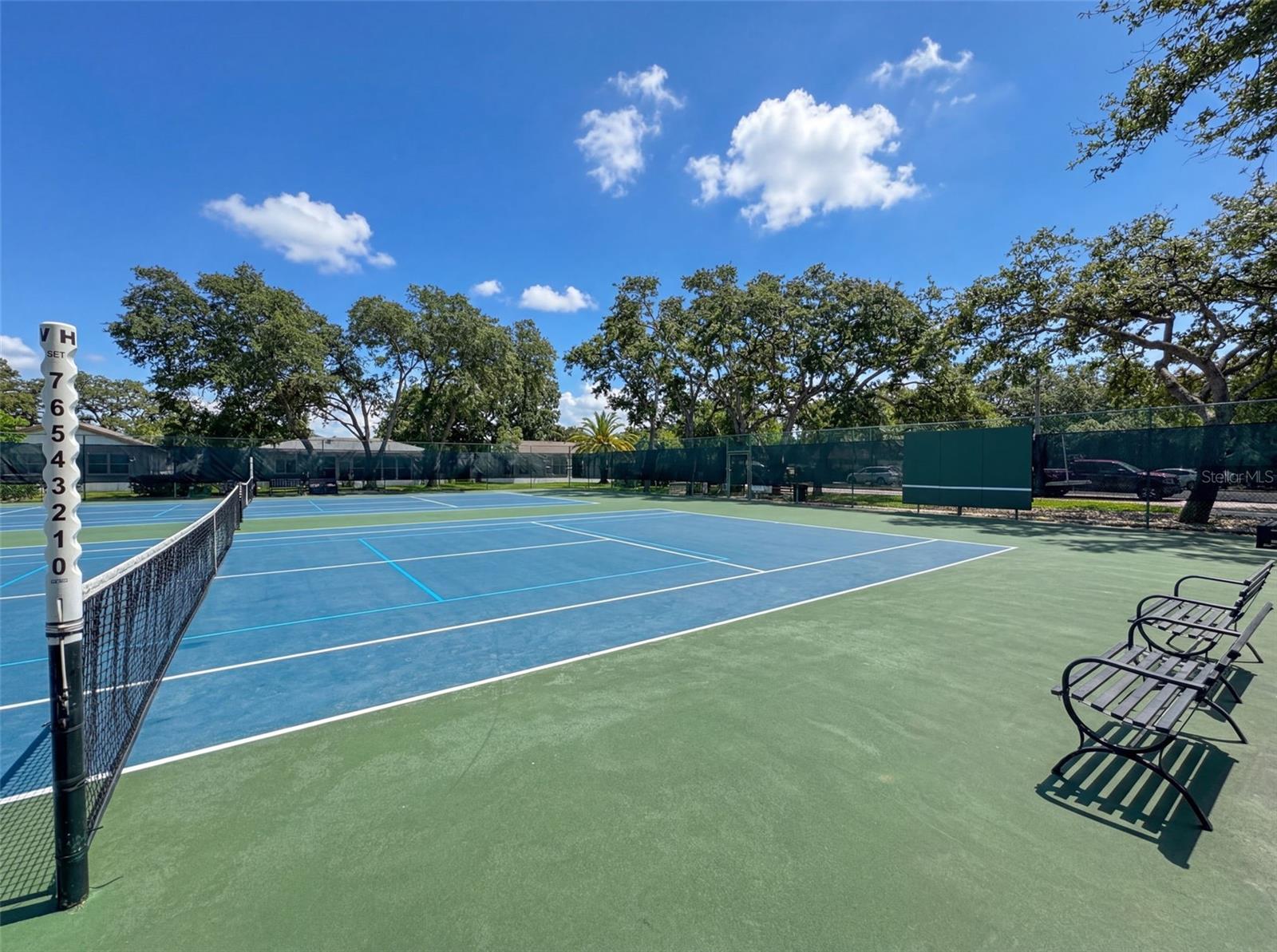 11430 CARRIAGE HILL DR #4, PORT RICHEY, FL, 34668