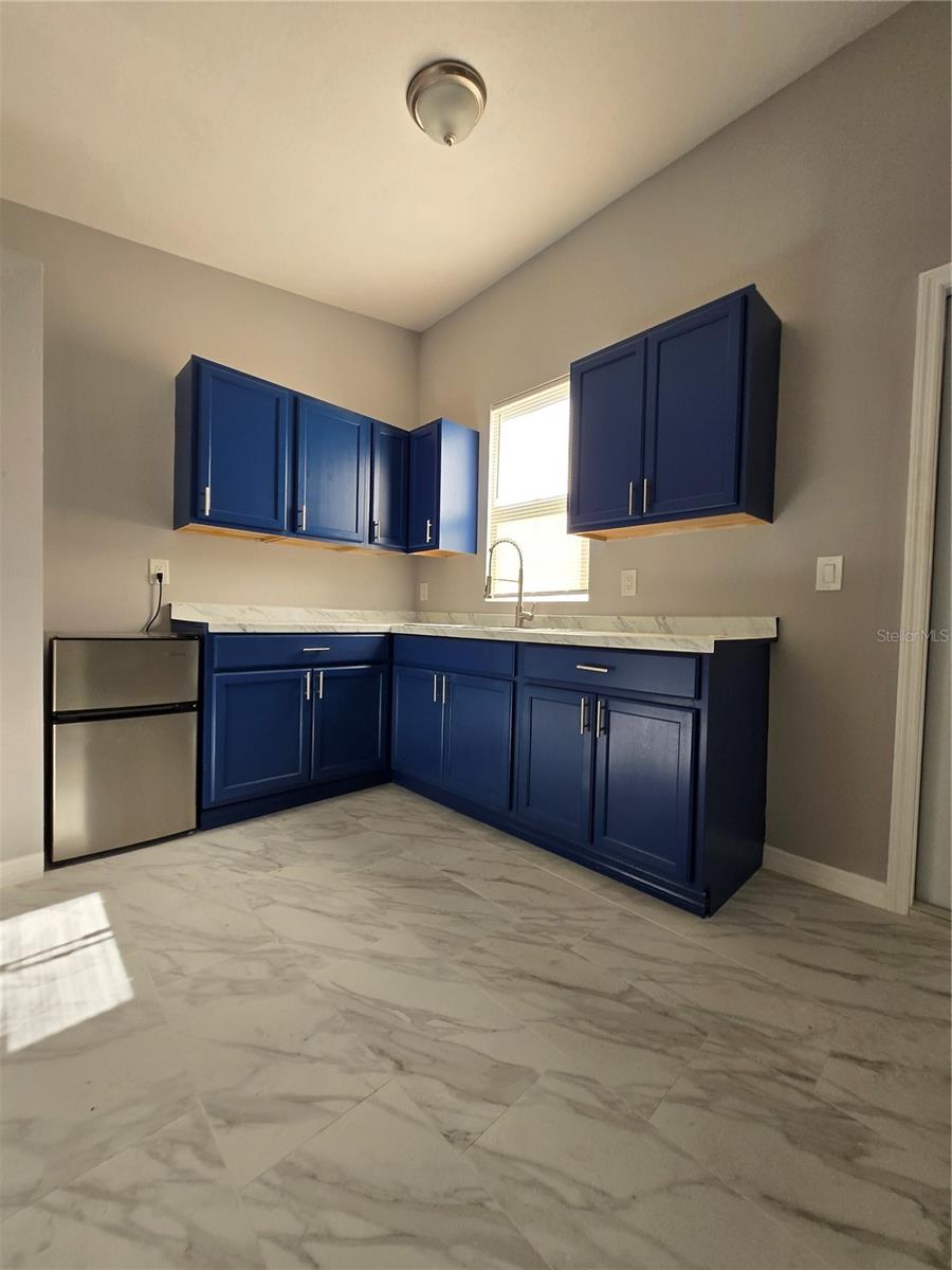 8623 N WILLOW AVE, TAMPA, FL, 33604