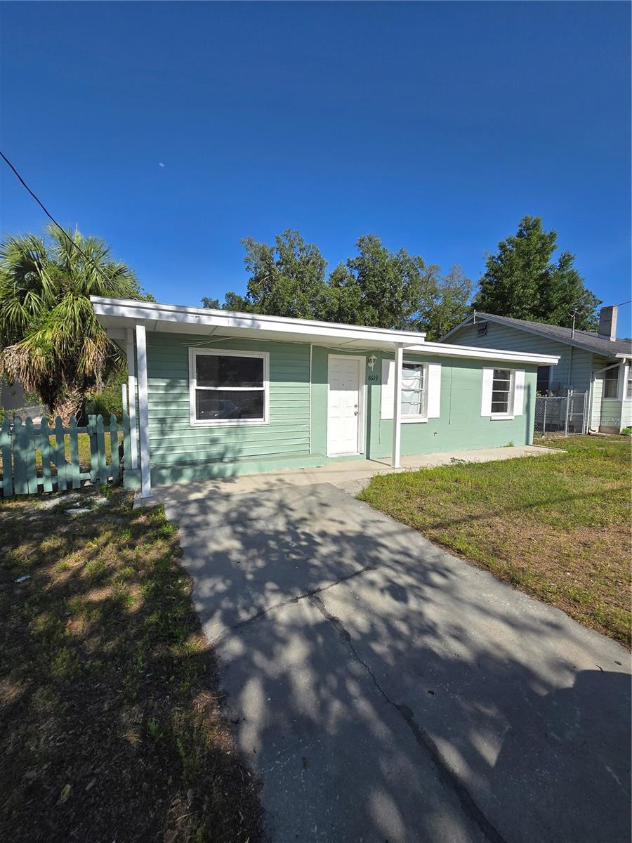 8623 N WILLOW AVE, TAMPA, FL, 33604