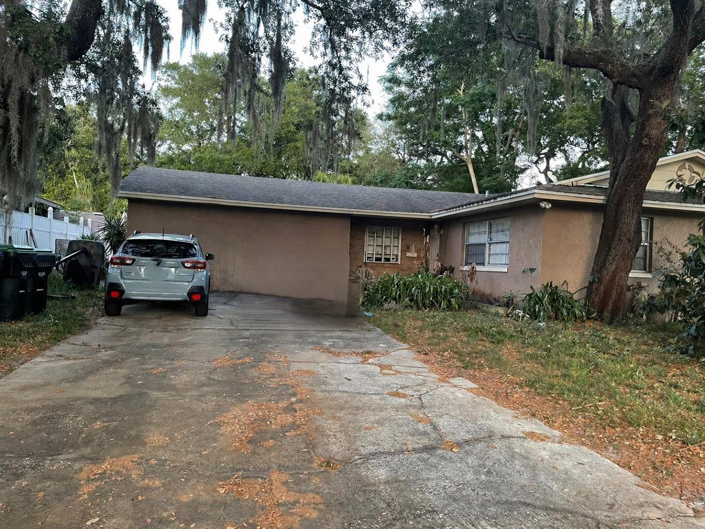 2423 LOCKE AVE, ORLANDO, FL, 32818