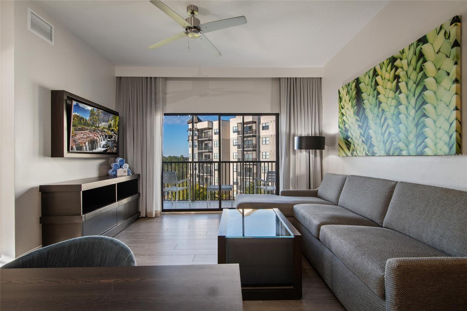 GROVE RESIDENCE & SPA HOTEL CONDO II, WINTER GARDEN, FL, 34787