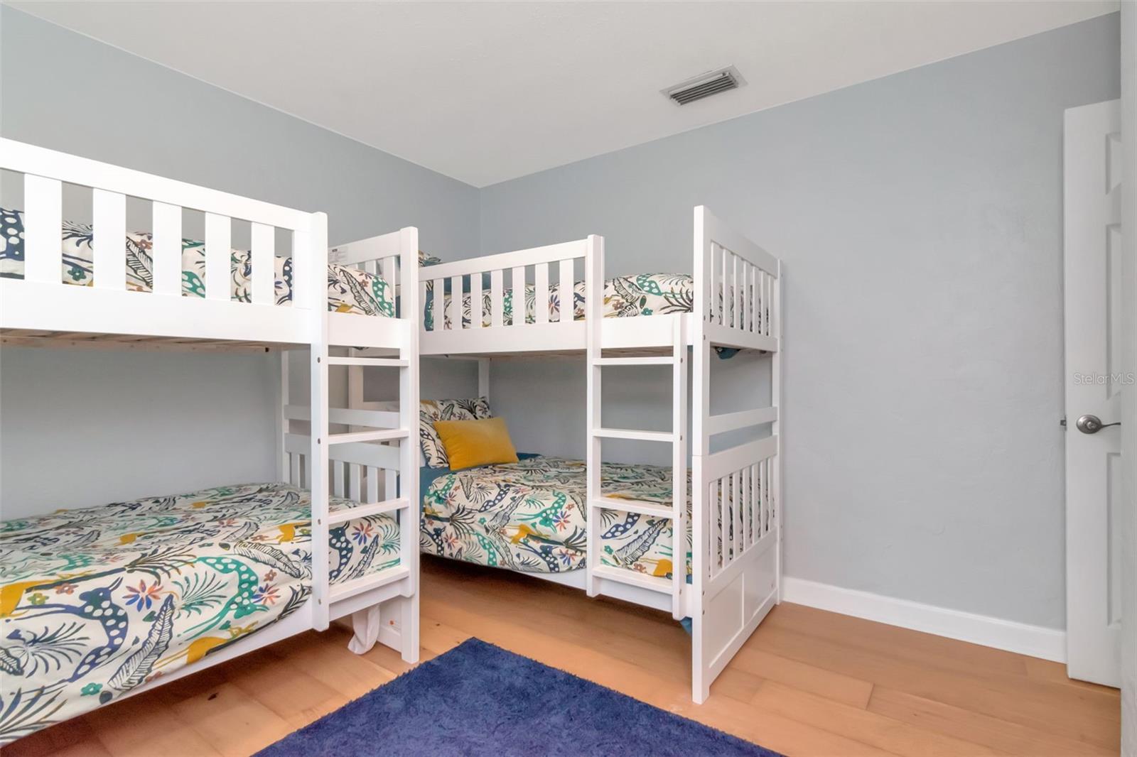 4712 114TH ST N, ST PETERSBURG, FL, 33708