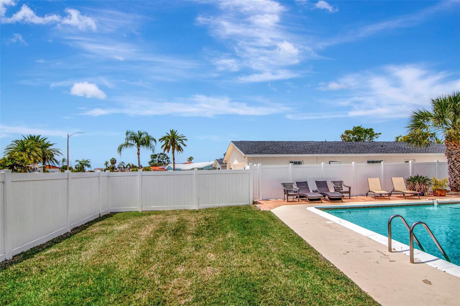 4712 114TH ST N, ST PETERSBURG, FL, 33708