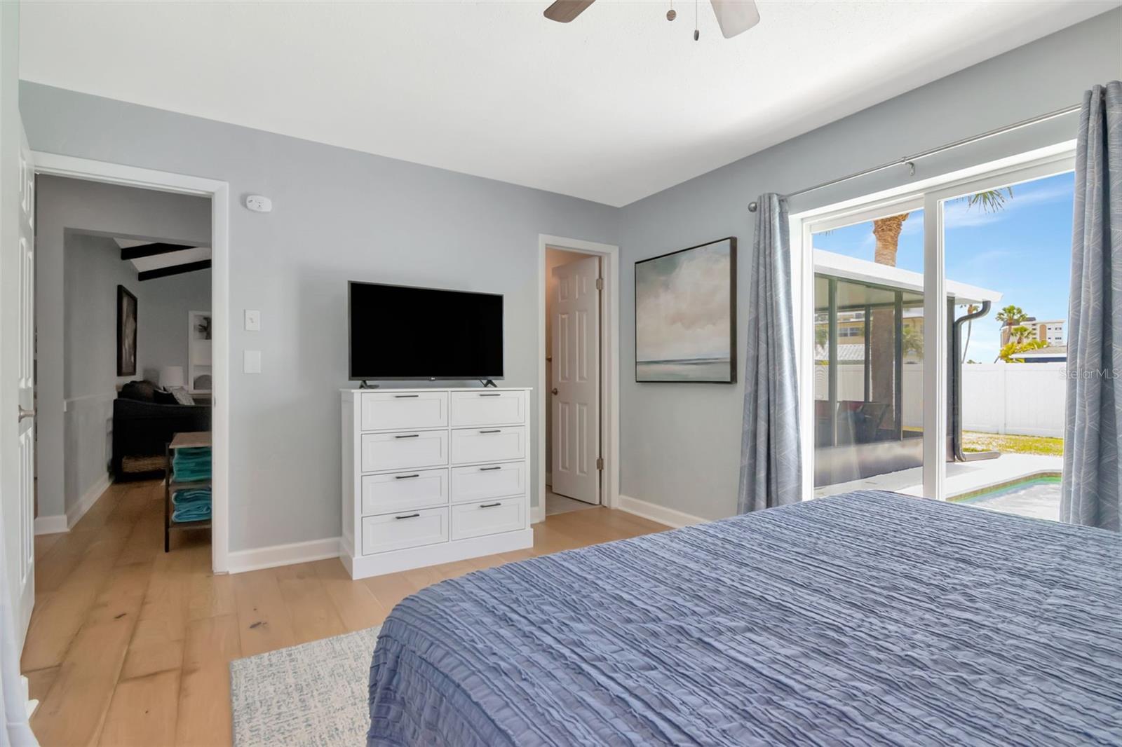 4712 114TH ST N, ST PETERSBURG, FL, 33708