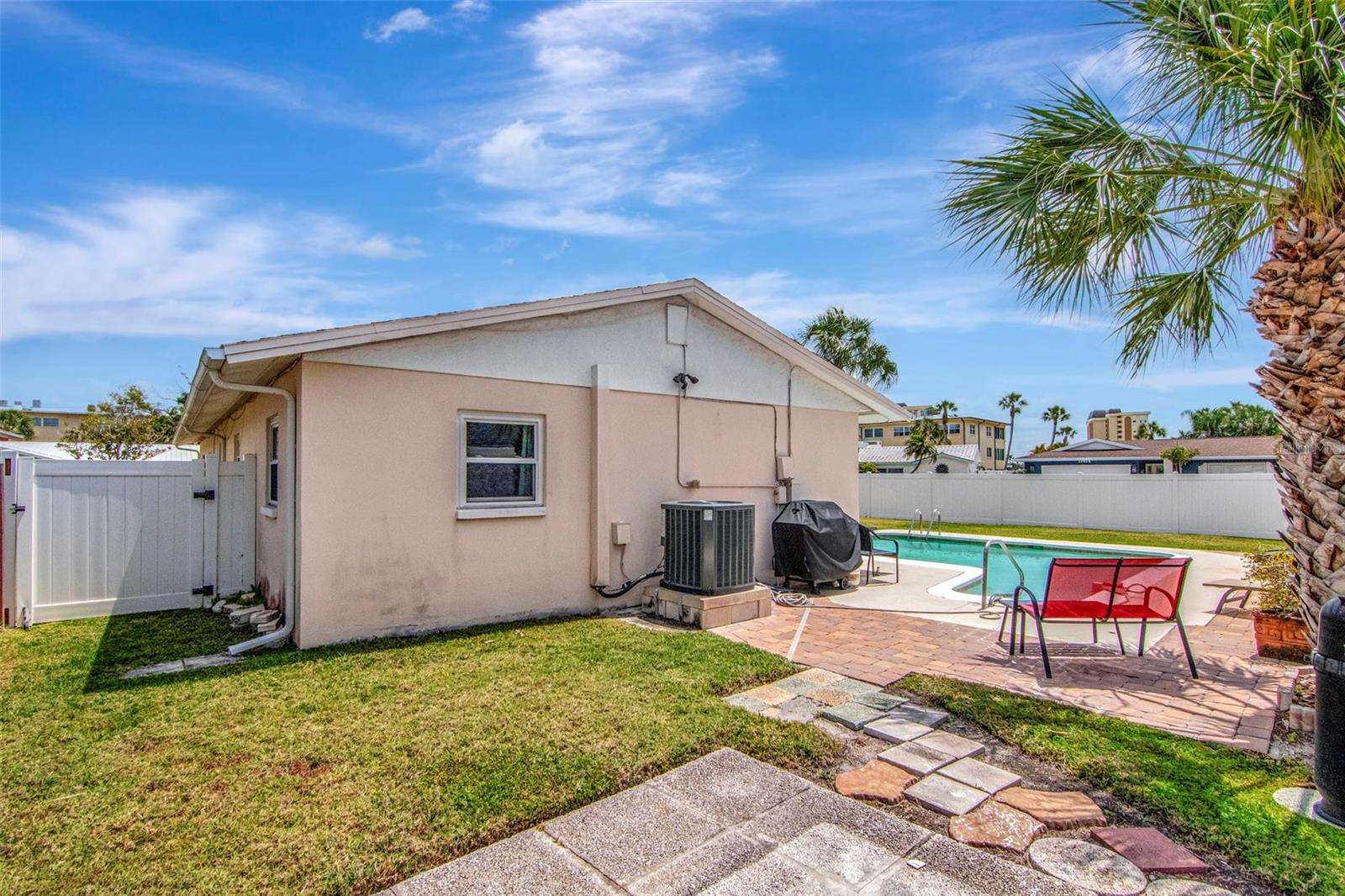 4712 114TH ST N, ST PETERSBURG, FL, 33708