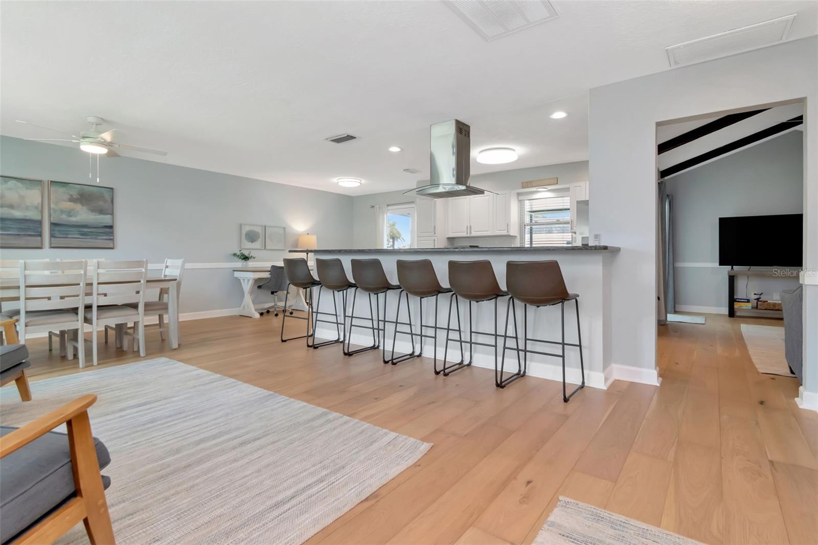 4712 114TH ST N, ST PETERSBURG, FL, 33708