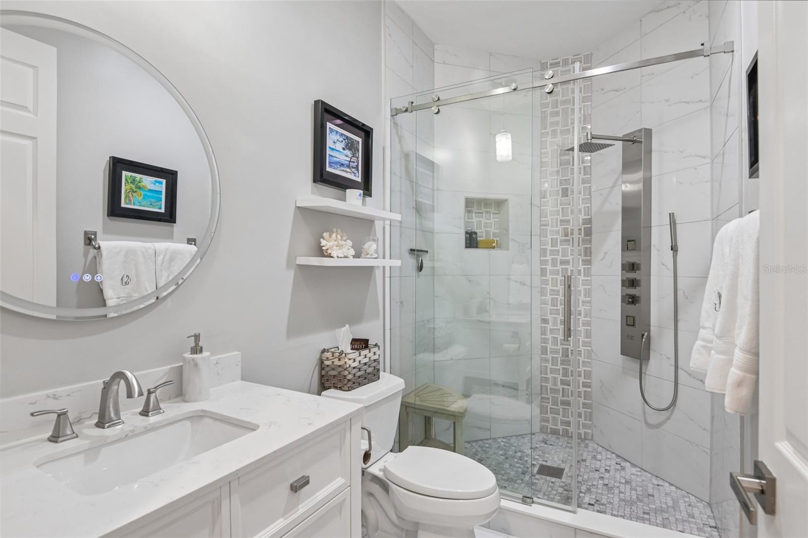 1180 GULF BLVD #101, CLEARWATER BEACH, FL, 33767