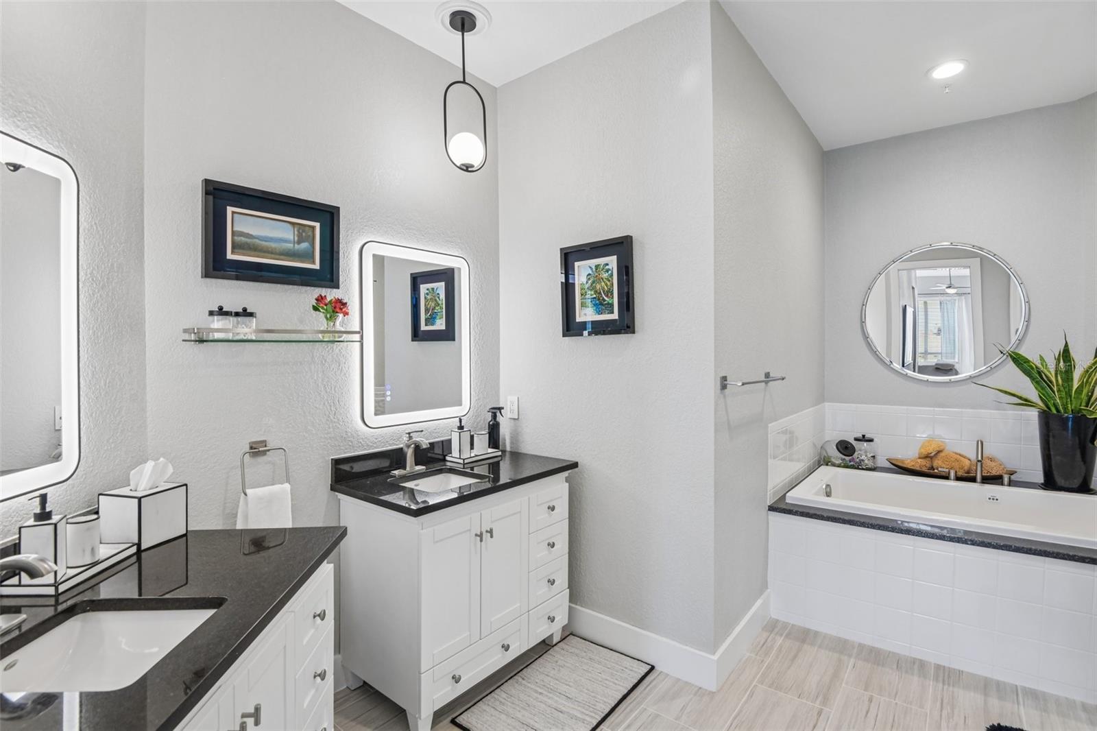 1180 GULF BLVD #101, CLEARWATER BEACH, FL, 33767