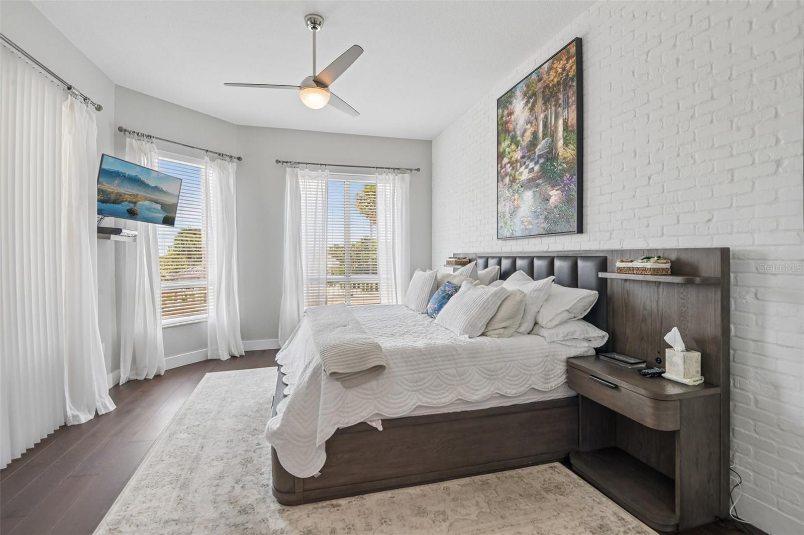 1180 GULF BLVD #101, CLEARWATER BEACH, FL, 33767