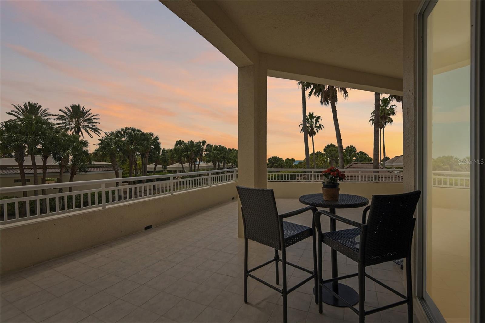 1180 GULF BLVD #101, CLEARWATER BEACH, FL, 33767
