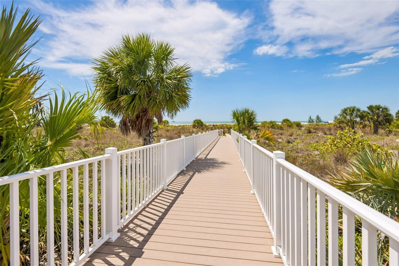 1180 GULF BLVD #101, CLEARWATER BEACH, FL, 33767