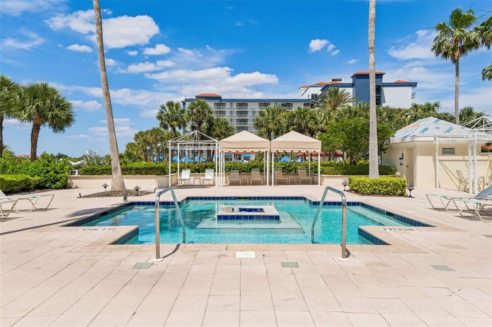 1180 GULF BLVD #101, CLEARWATER BEACH, FL, 33767