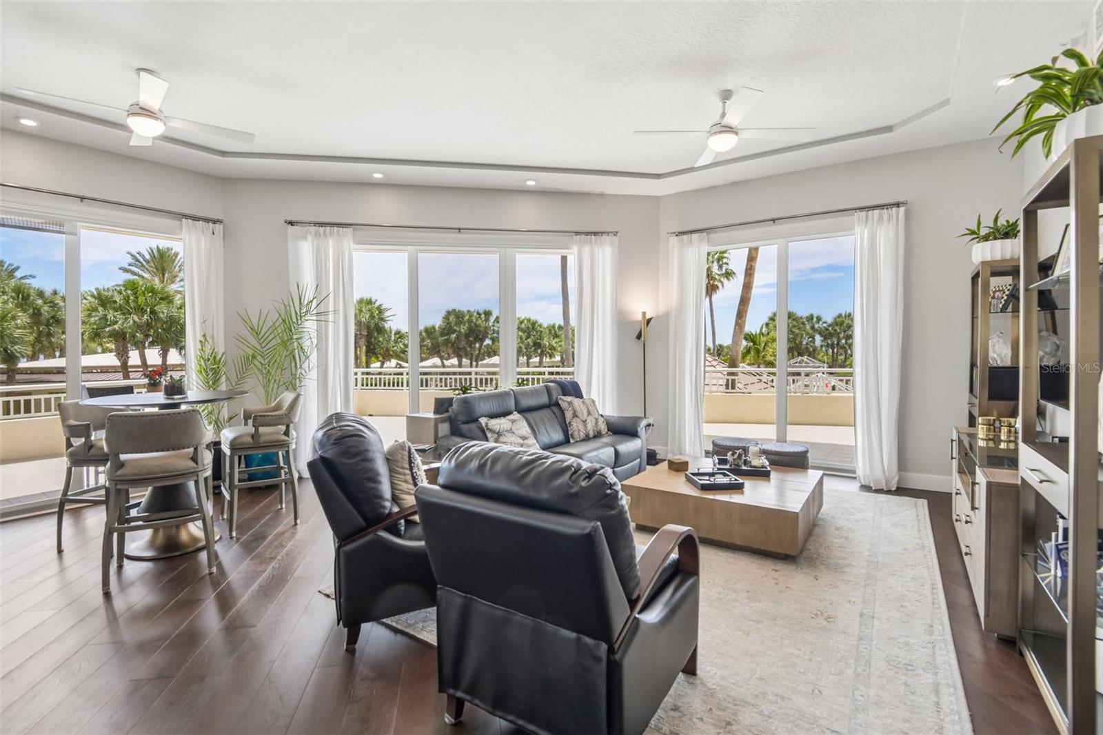 1180 GULF BLVD #101, CLEARWATER BEACH, FL, 33767
