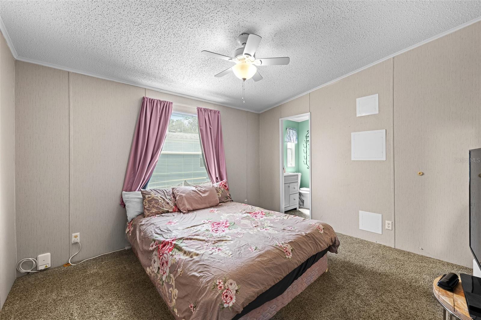 38052 LAWANDA LOOP, ZEPHYRHILLS, FL, 33542