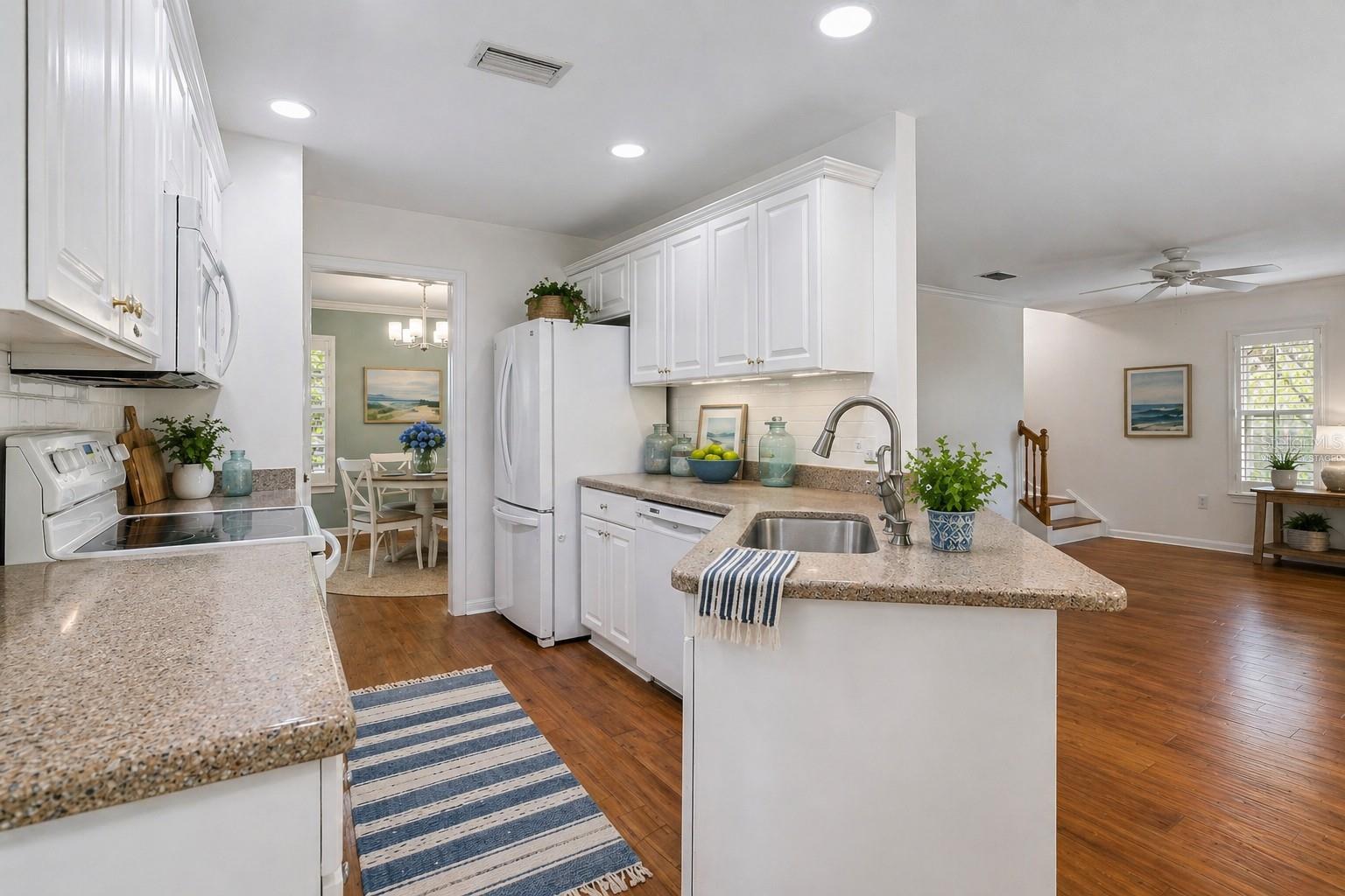 6414 23RD AVE DR W, BRADENTON, FL, 34209