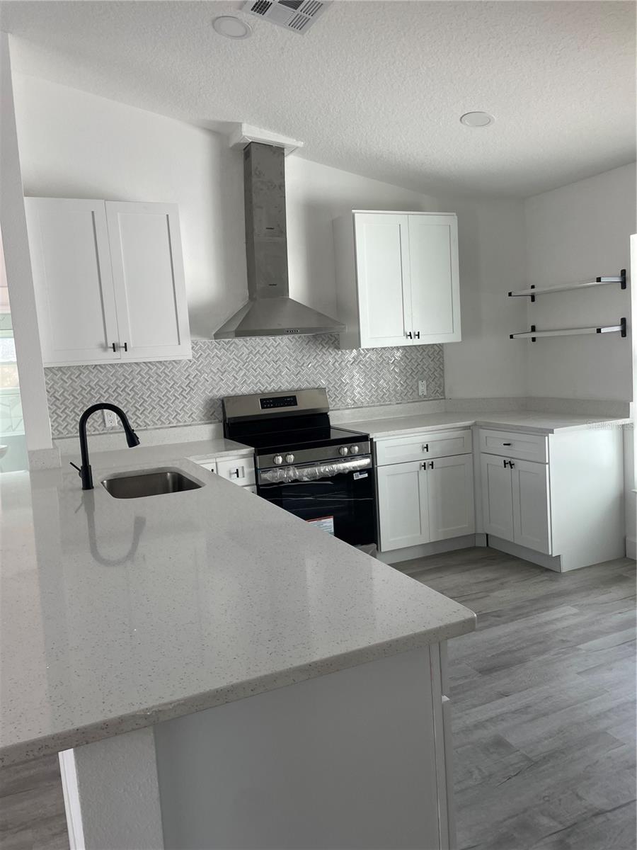 1367 HENSLEY DR, DELAND, FL, 32724