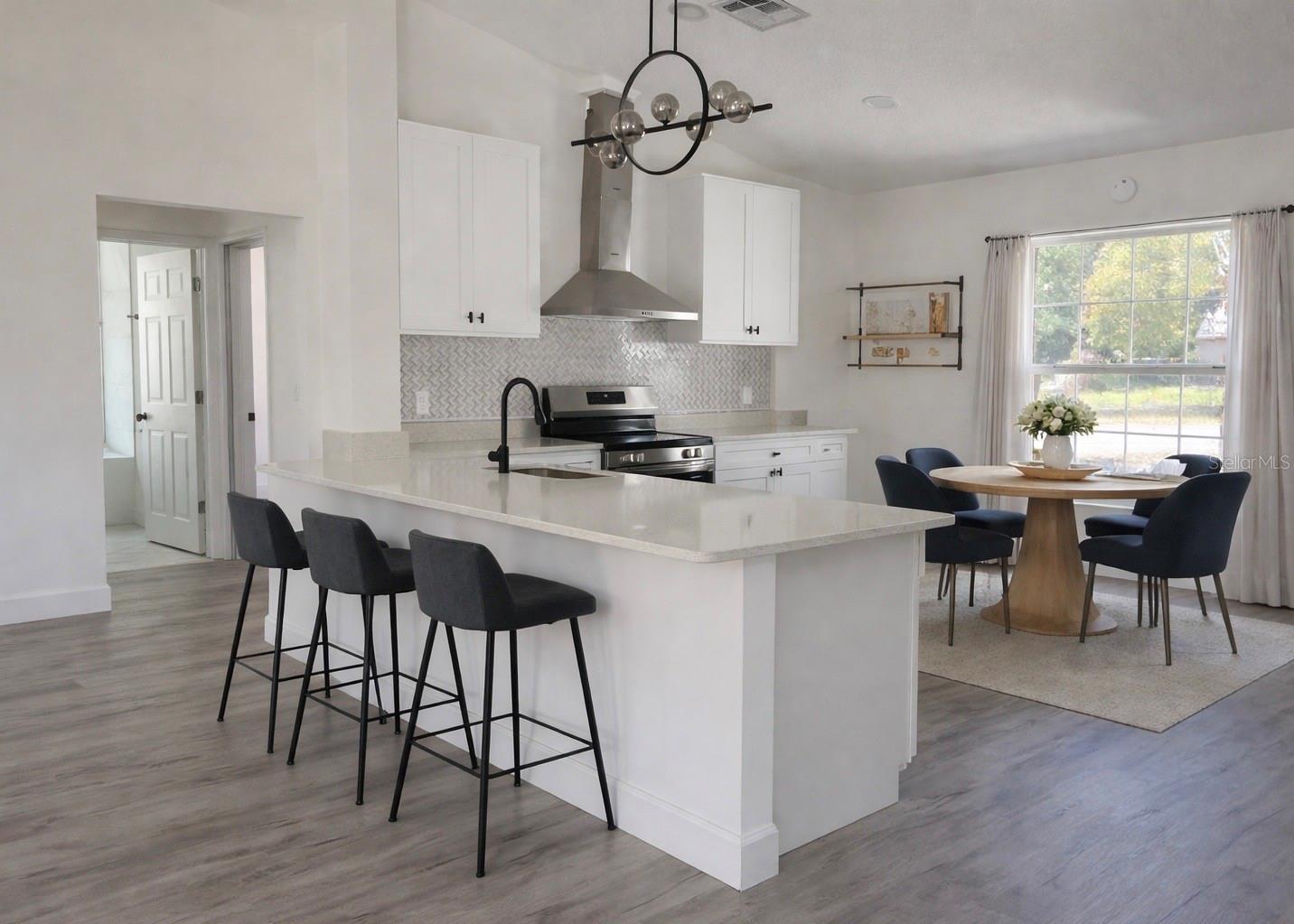 1367 HENSLEY DR, DELAND, FL, 32724