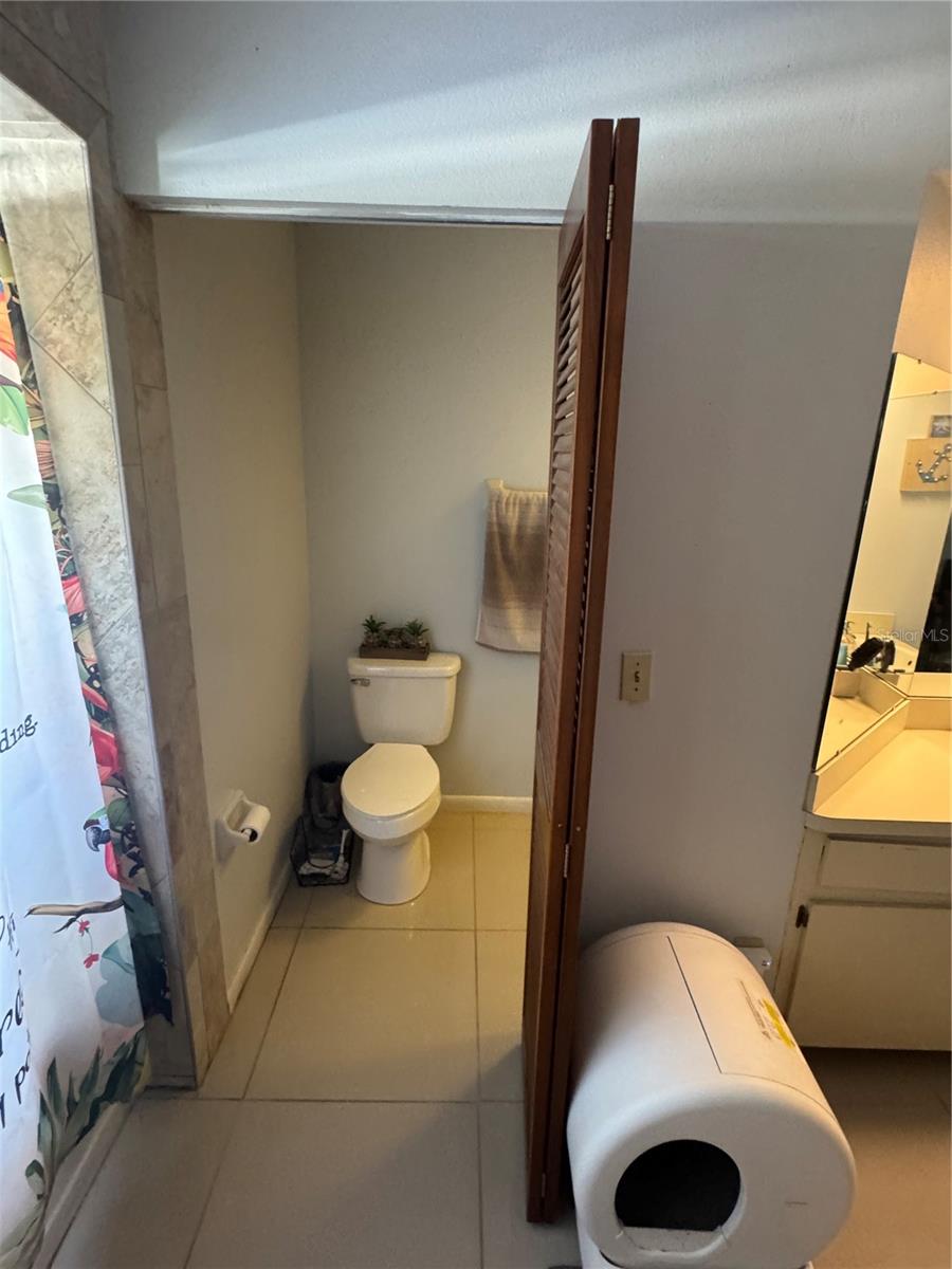 2376 WINDSOR OAKS AVE, LUTZ, FL, 33549