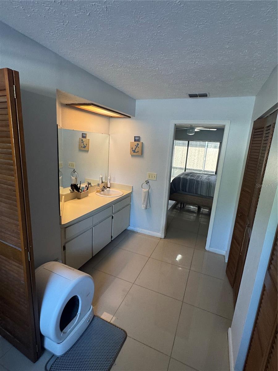 2376 WINDSOR OAKS AVE, LUTZ, FL, 33549