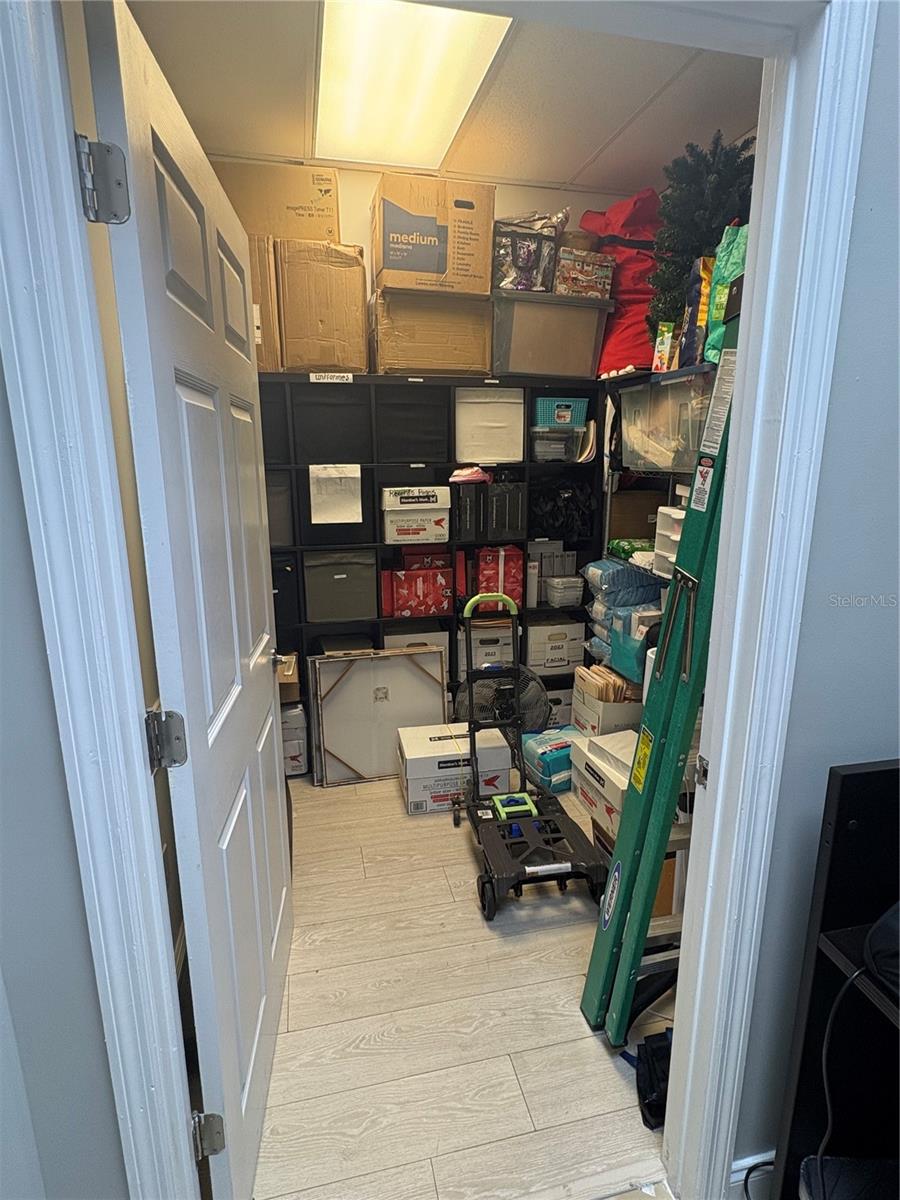 12701 S JOHN YOUNG PKWY #212, ORLANDO, FL, 32837