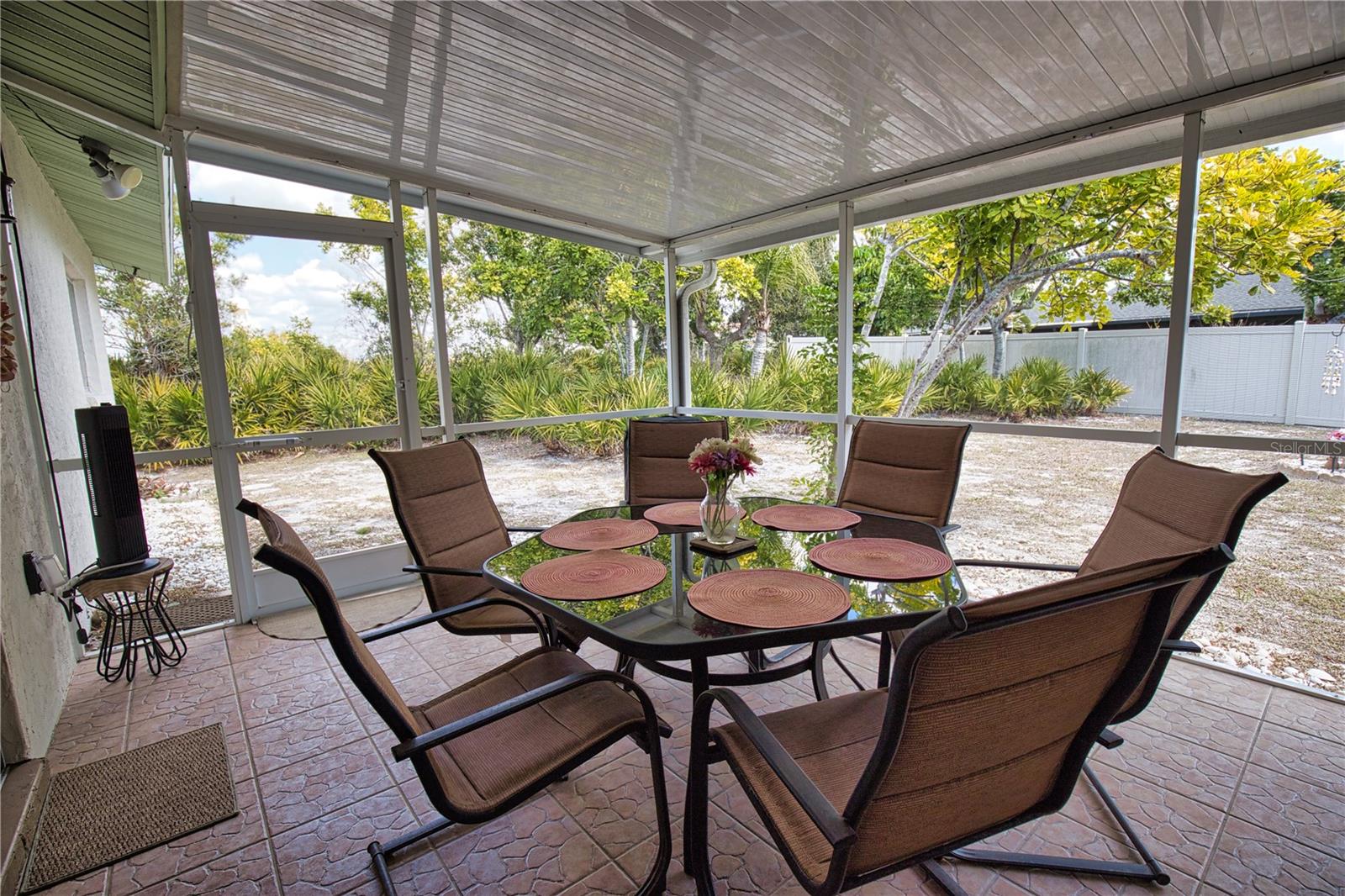 689 MICHIGAN AVE, ENGLEWOOD, FL, 34223