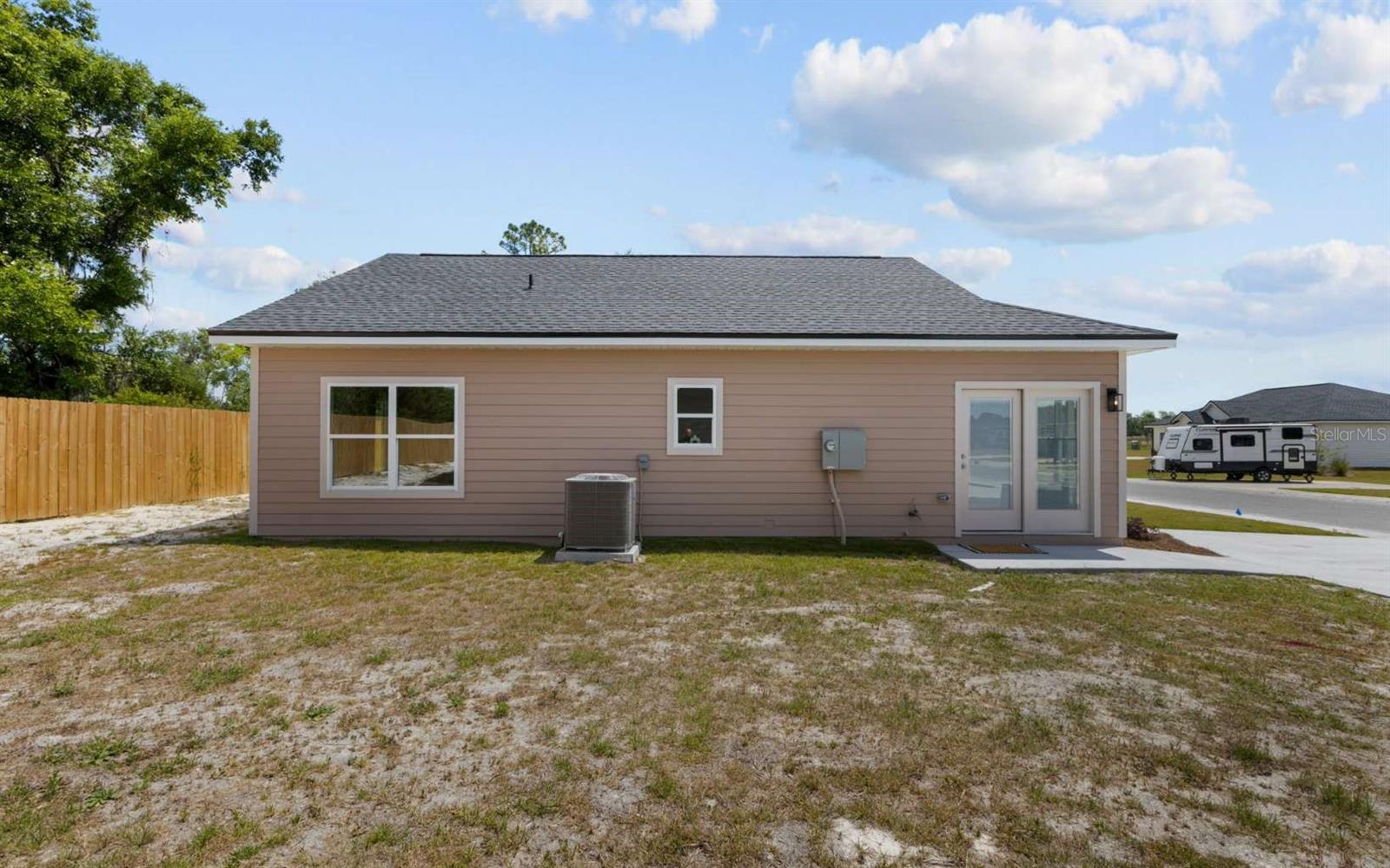 206 MESA ST NW, LIVE OAK, FL, 32064