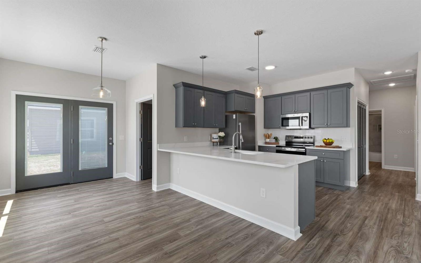 206 MESA ST NW, LIVE OAK, FL, 32064