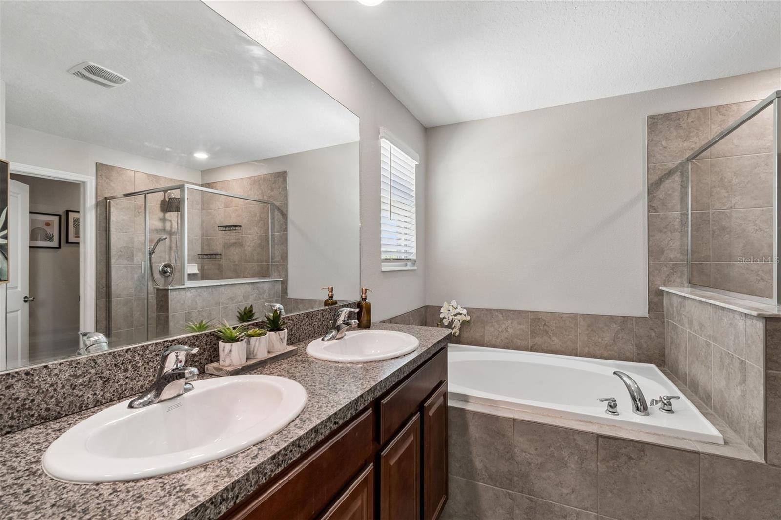 7422 FRENCH MARIGOLD AVE, TAMPA, FL, 33619