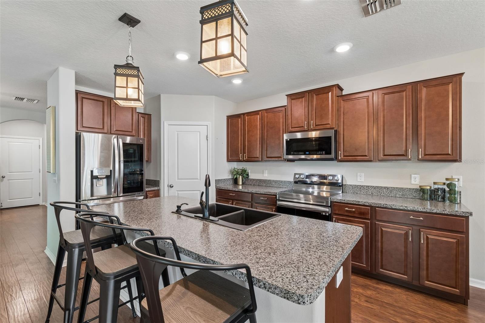 7422 FRENCH MARIGOLD AVE, TAMPA, FL, 33619