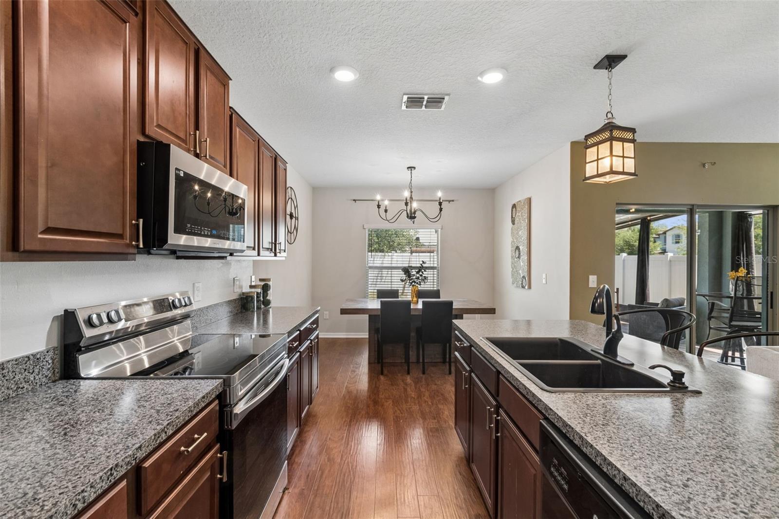 7422 FRENCH MARIGOLD AVE, TAMPA, FL, 33619