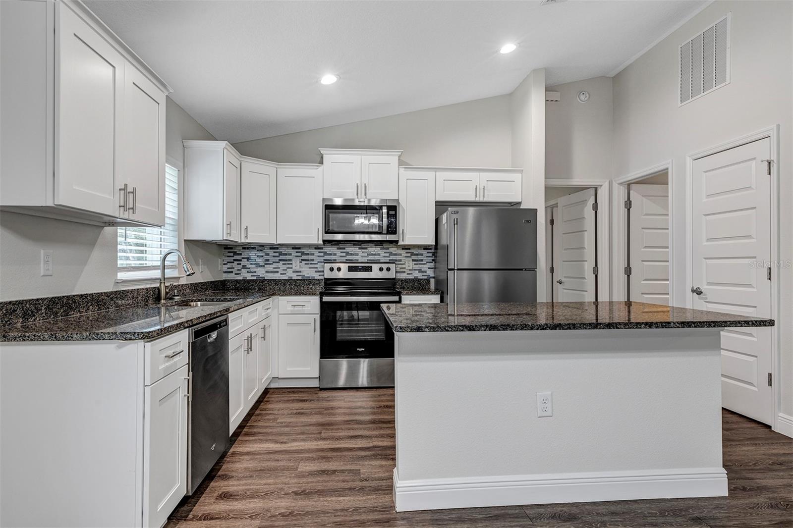 9219 N ELKCAM BLVD, CITRUS SPRINGS, FL, 34433