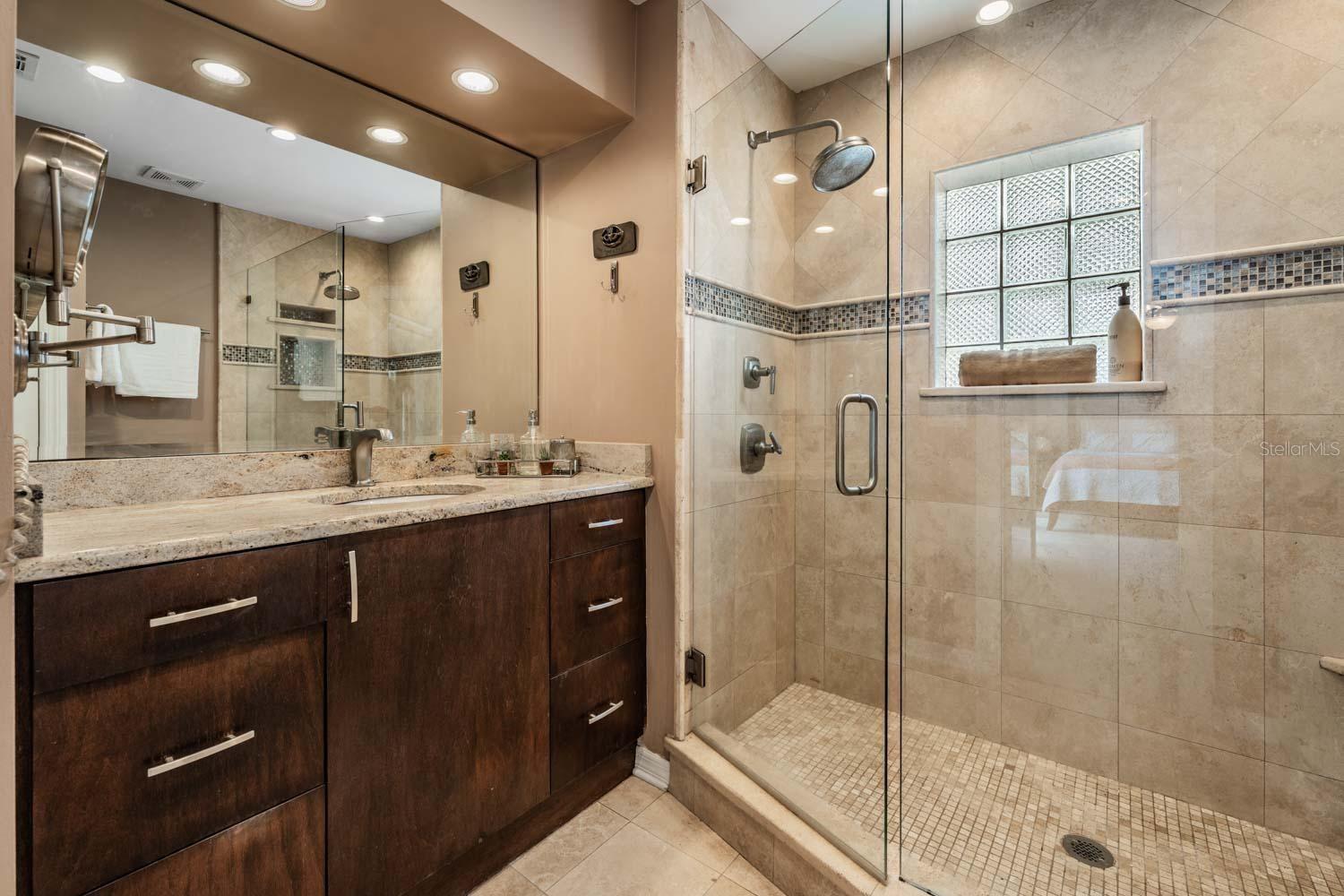 208 COMO ST, TAMPA, FL, 33606