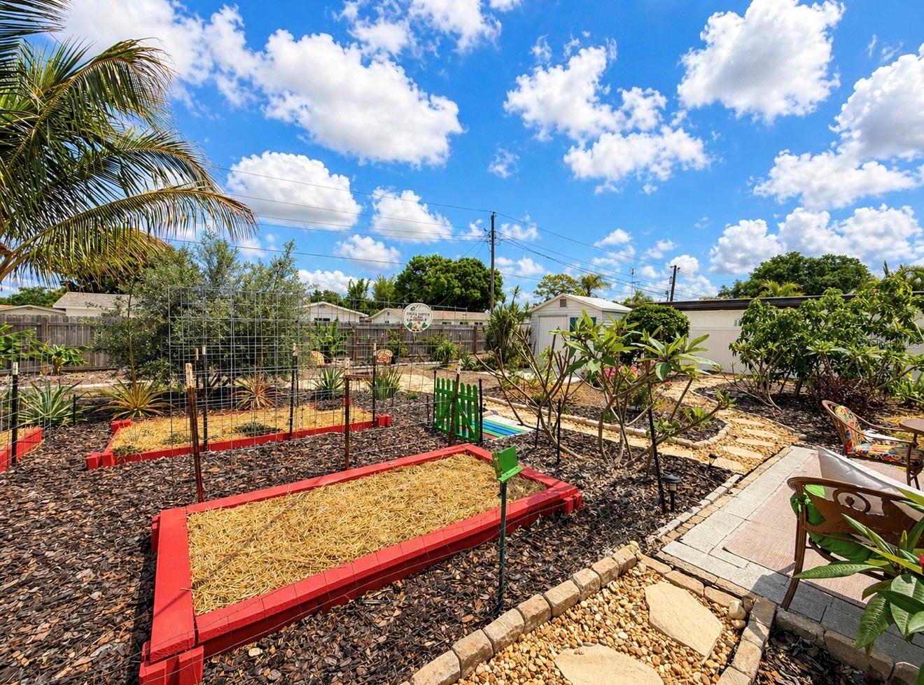 1320 LAUREL AVE, VENICE, FL, 34285
